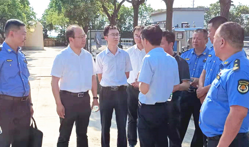 泰州市環保局（jú）、城管局，興化市城管局領導一行蒞臨中文字幕在线一区環（huán）境興化垃圾填埋場滲濾（lǜ）液處理項目視察工作